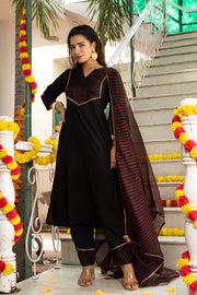 Nihira Leheriya Black Suit Set 233-BLK