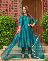 Green Embroidered Kurta Set with Dupatta - INDI INSIDE 321-BLU