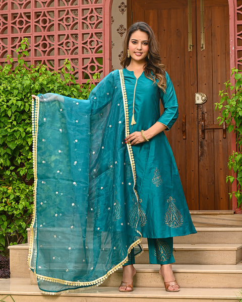 Green Embroidered Kurta Set with Dupatta - INDI INSIDE 321-BLU
