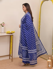 Royal Blue Pure Cotton Bandhani Suit Set – Intricate V-Neck Embroidery & Leheriya Print Dupatta