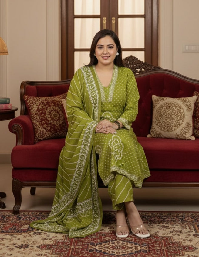 Sage Green Pure Cotton Bandhani Suit Set – Intricate V-Neck Embroidery & Leheriya Print Dupatta