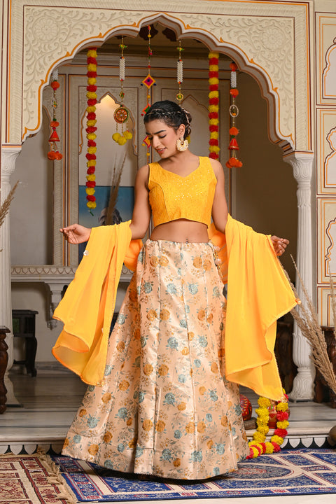 Aahana Yellow Lehenga Set 124-YLW